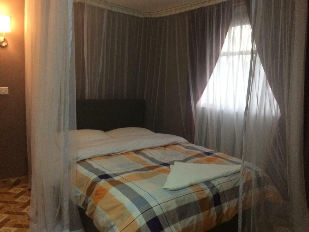 Midlands 033 Hotel Narok Екстер'єр фото